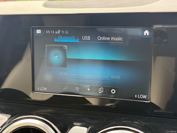 Now Reserved! Stunning 202 Mercedes-Benz GLA200d! 393723687