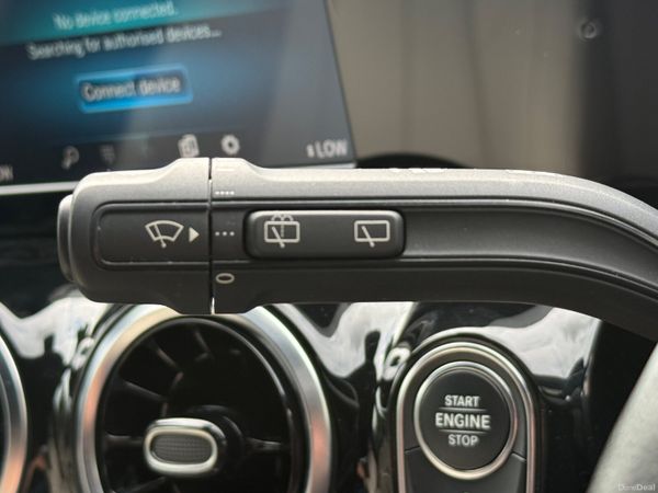 Now Reserved! Stunning 202 Mercedes-Benz GLA200d! 393723689