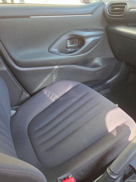 2021  TOYOTA YARIS  1.0 AUTO 393729657