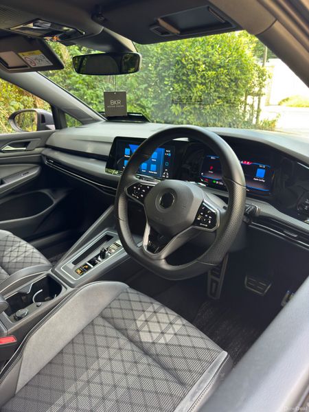 2022 Volkswagen Golf R-Line Automatic 1.5 eTsi 393841777