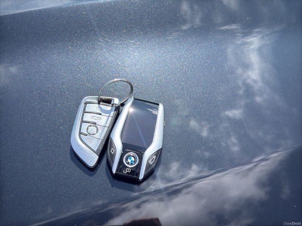 BMW 730d , G11- Full BMW Service history 393852077