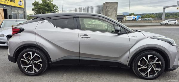 TOYOTA chr 2020 G - Leather Specs 393856305