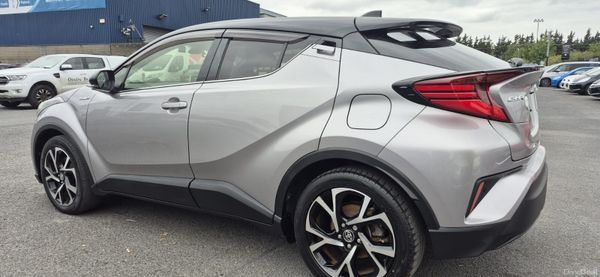 TOYOTA chr 2020 G - Leather Specs 393856307