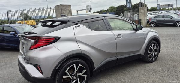 TOYOTA chr 2020 G - Leather Specs 393856321