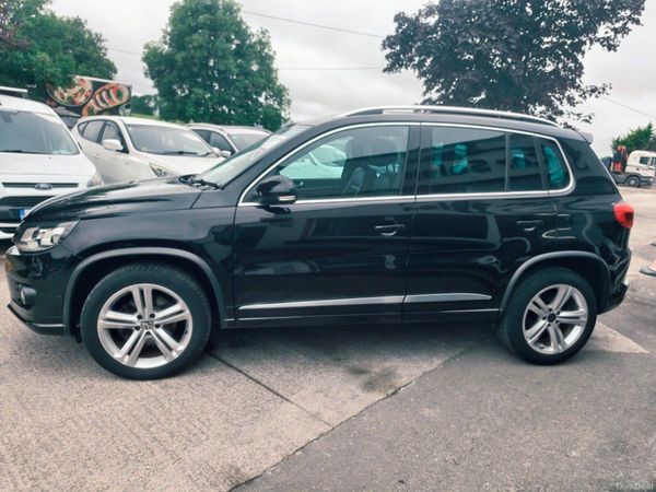 Volkswagen Tiguan 2.0 TDI R-Line 393857675