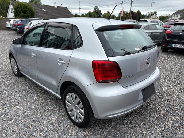 Volkswagen polo 1.2 petrol Automatic 393879239