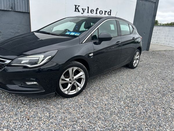 Vauxhall Astra 2016 393890661