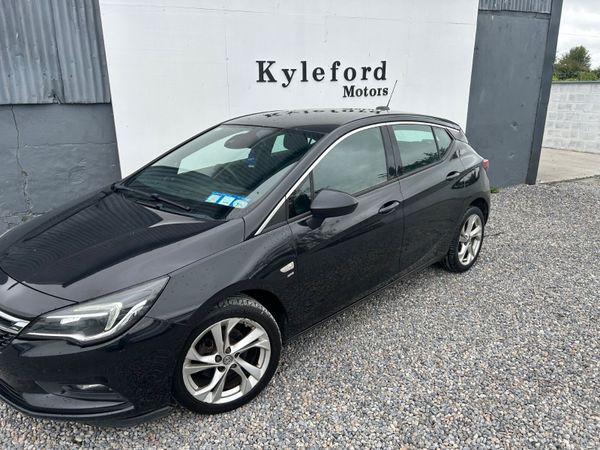 Vauxhall Astra 2016 393890667