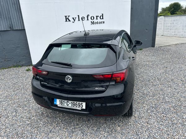 Vauxhall Astra 2016 393890625