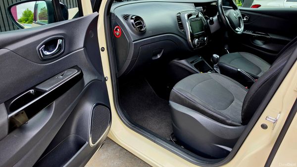 🔥2017 Renault Captur 1.5 Automatic Diesel 393890833