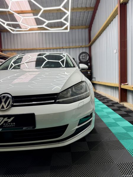 2015(152) Golf Estate 1.2 Petrol - Lounge Edition! 393896727