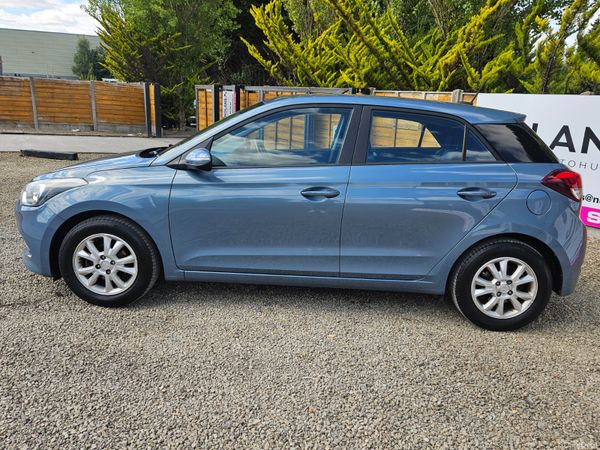 Hyundai i20 2017 1.2 Petrol High Spec Low Mileage 393814267