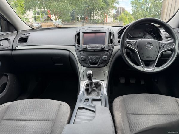 Opel Insignia 393816677