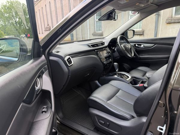 Nissan X-Trail 393817193