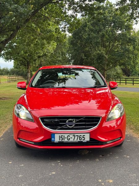 2015 Volvo V40 1.6 Petrol Automatic full spec 393819531