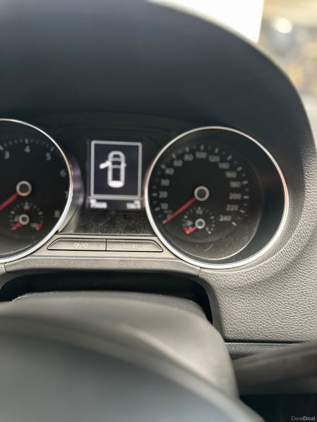 2014 Volkswagen Polo 1.2TSI AUTO 393819873