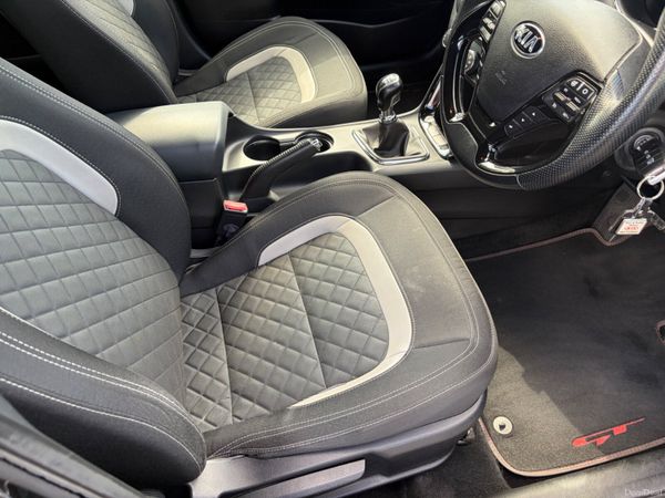 2017 KIA CEE'd 1.0 PETROL GT LINE 5 DOOR 393822995