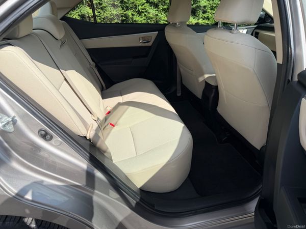 Toyota Corolla 2016 LUNA D4d Sat-Nav 393825205
