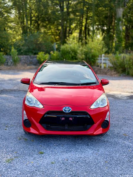 Toyota Aqua | 2015 | 79,000 KM | AUTO| HYBRID 393954121