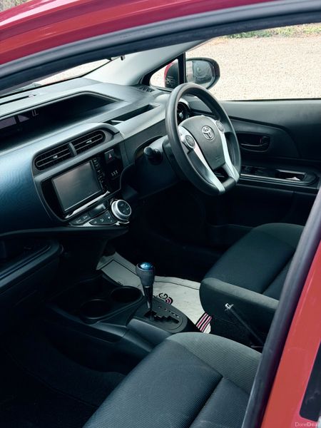Toyota Aqua | 2015 | 79,000 KM | AUTO| HYBRID 393954127