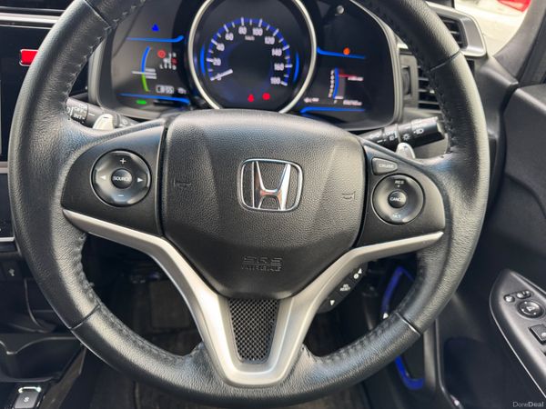 HONDA FIT Hybrid SPORTS Edition 2014 37000KM 2 Key 393972199