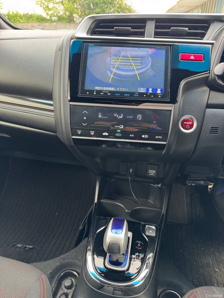 HONDA FIT Hybrid SPORTS Edition 2014 37000KM 2 Key 393972203