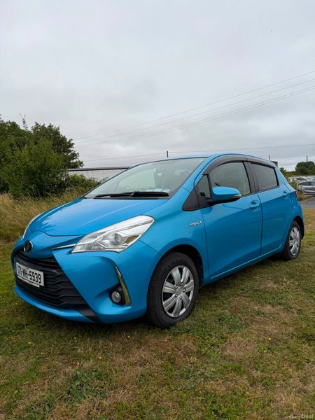 Toyota Vitz 2017 1.5L Petrol Automatic 393995049