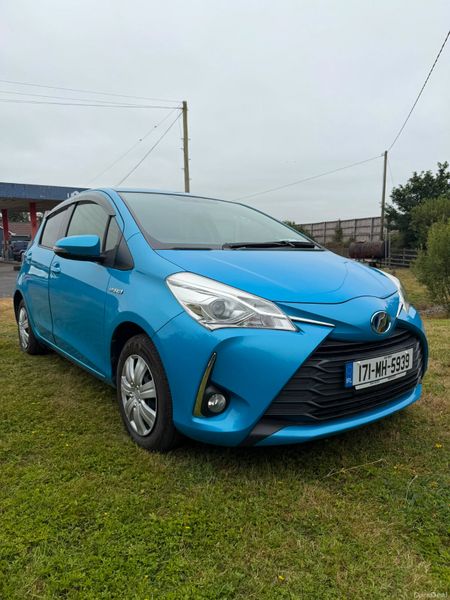 Toyota Vitz 2017 1.5L Petrol Automatic 393995081