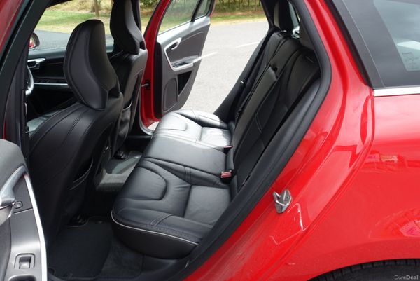 Volvo V60 2.0 diesel R-Design 393998199