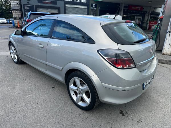 Opel Astra 2008 1.4 16V SXI 393902503