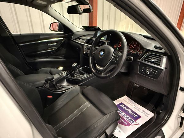 2015 BMW 3-Series Sport 393908793