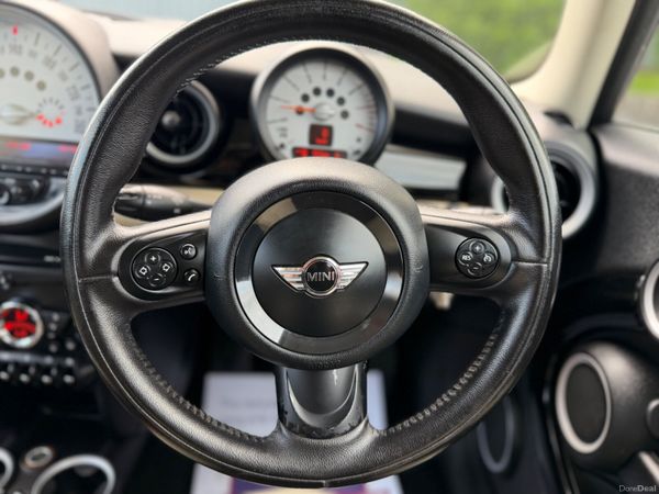 🔴 Mini Cooper High Spec Full services history 393909301