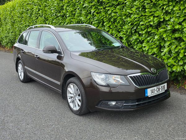 2014 Skoda Superb Combi 1.6 TDI Ambiente Estate 393912783