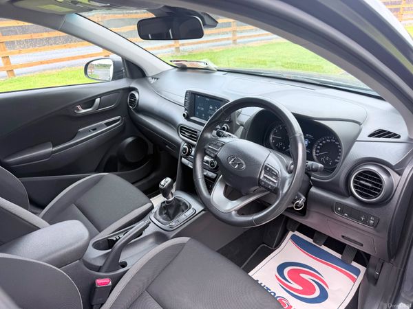 Hyundai KONA 2018 393922127