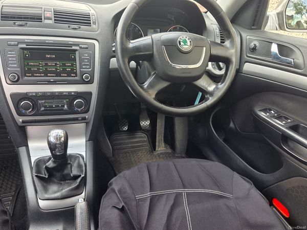 Skoda Octavia 1.6d Elegance 394074955