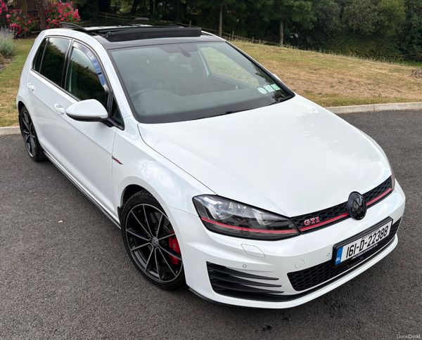 2016 Volkswagen Golf GTI Performance 394080999