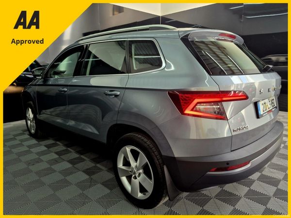 🚗 Skoda Karoq – Stylish  & Practical, 🚗 394083049