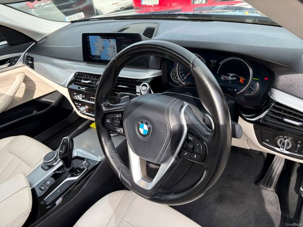 2017 BMW 520d SE AUTO SUNROOF 394089743