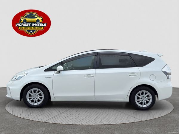 2013 Toyota Prius 1.8 Hybrid Automatic 7 Seater 394012159