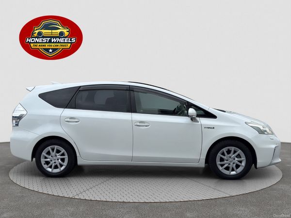 2013 Toyota Prius 1.8 Hybrid Automatic 7 Seater 394012161