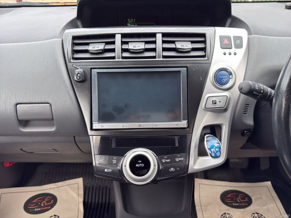 2013 Toyota Prius 1.8 Hybrid Automatic 7 Seater 394012177