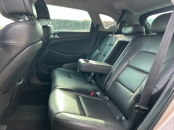 Hyundai Tucson Executive 1.7 2016 394167293