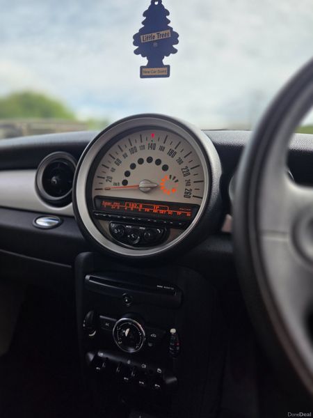 Stunning Mini One Low Mileage 394170847