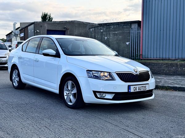 🔴 Skoda Octavia High Spec/Full Service History 394127159