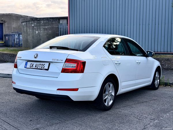 🔴 Skoda Octavia High Spec/Full Service History 394127197