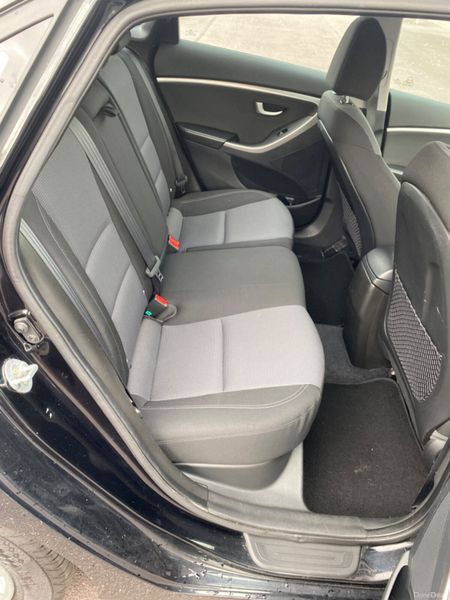 Hyundai i30 2016 394138825