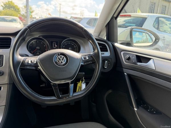 Volkswagen Golf High Spec 394264709