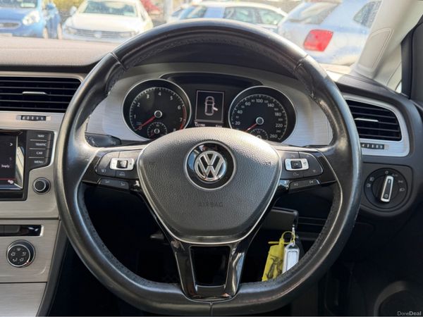 Volkswagen Golf High Spec 394264711