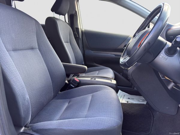 2018 Toyota Sienta 1.5 Hybrid Automatic 394271243