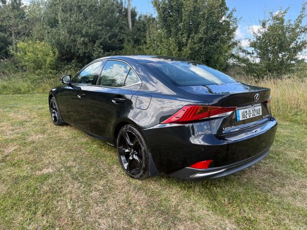 Lexus IS 300H F Sport  2018 2.5L Petrol Hybrid 394291025